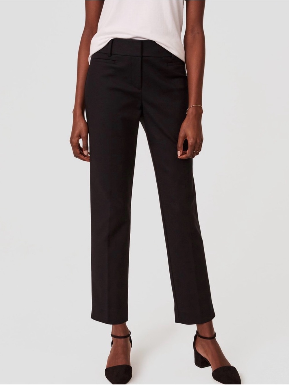 🌹 Loft black Julie fit Riviera pants. Size 4.